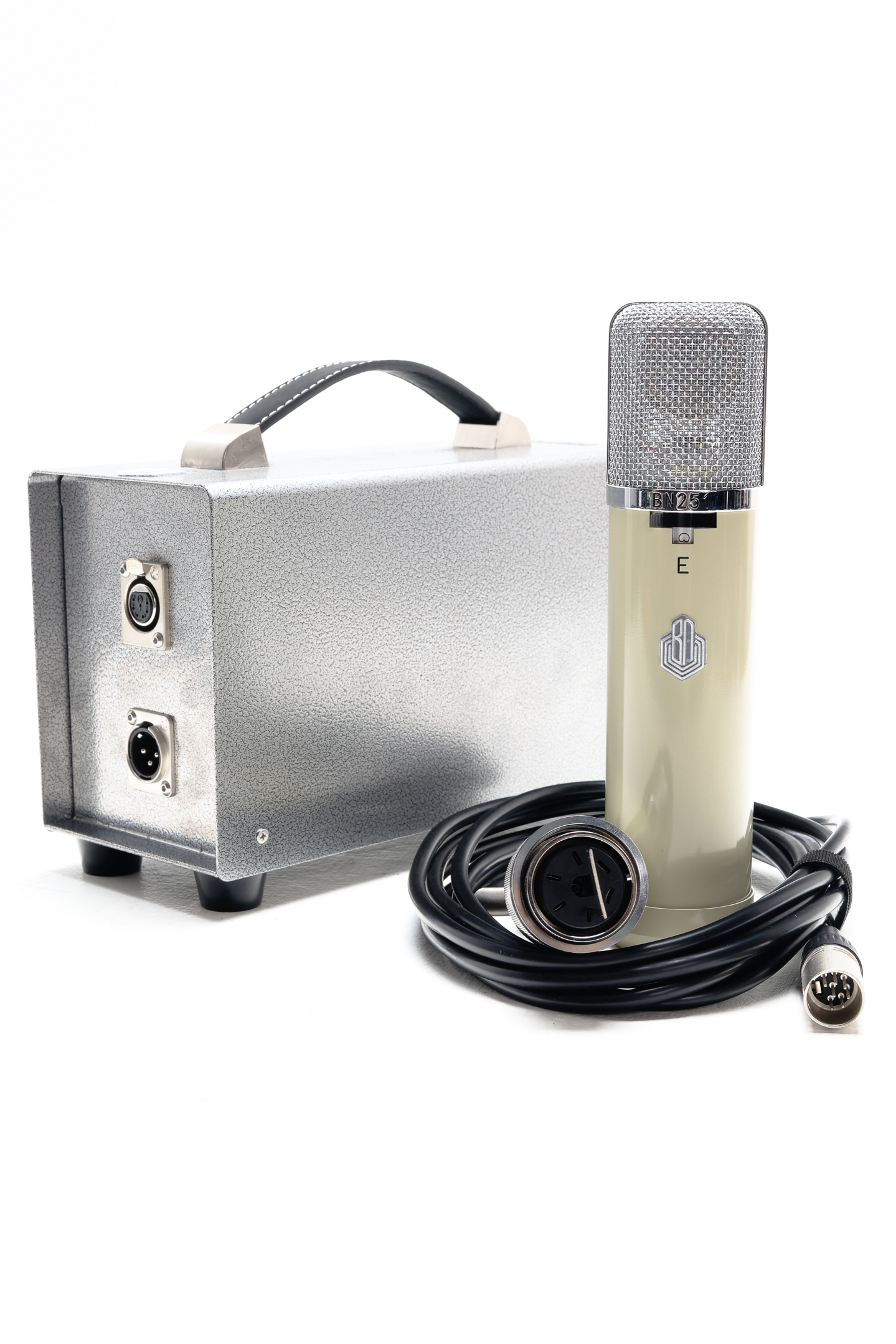 BeesNeez BN251 (024)-03 BeesNeez BN251 ELA M 251 Tube Mic (Used)