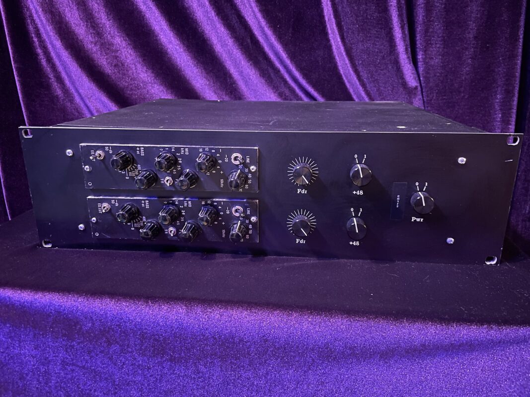 Helios 0011 (Vintage) Racked Pair EQ/Pre’s with Lustraphone Transformers