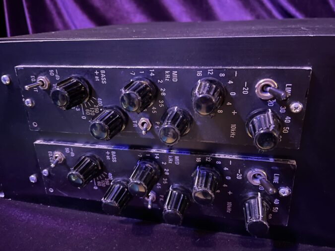 Helios 0011 (Vintage) Racked Pair EQ/Pre’s with Lustraphone Transformers