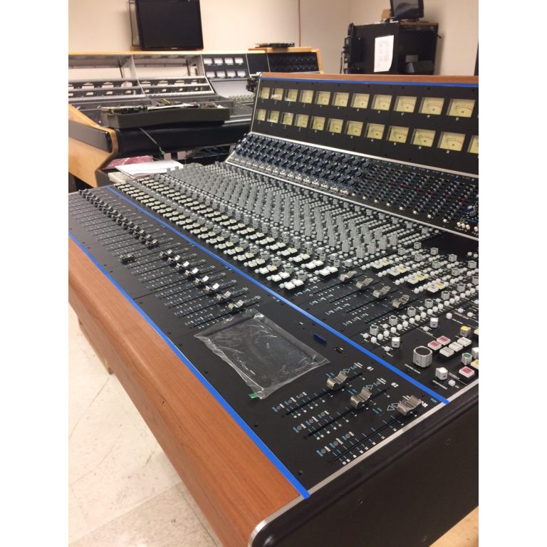 Recording Consoles, Studio Mixing and Mastering » Sonic Circus