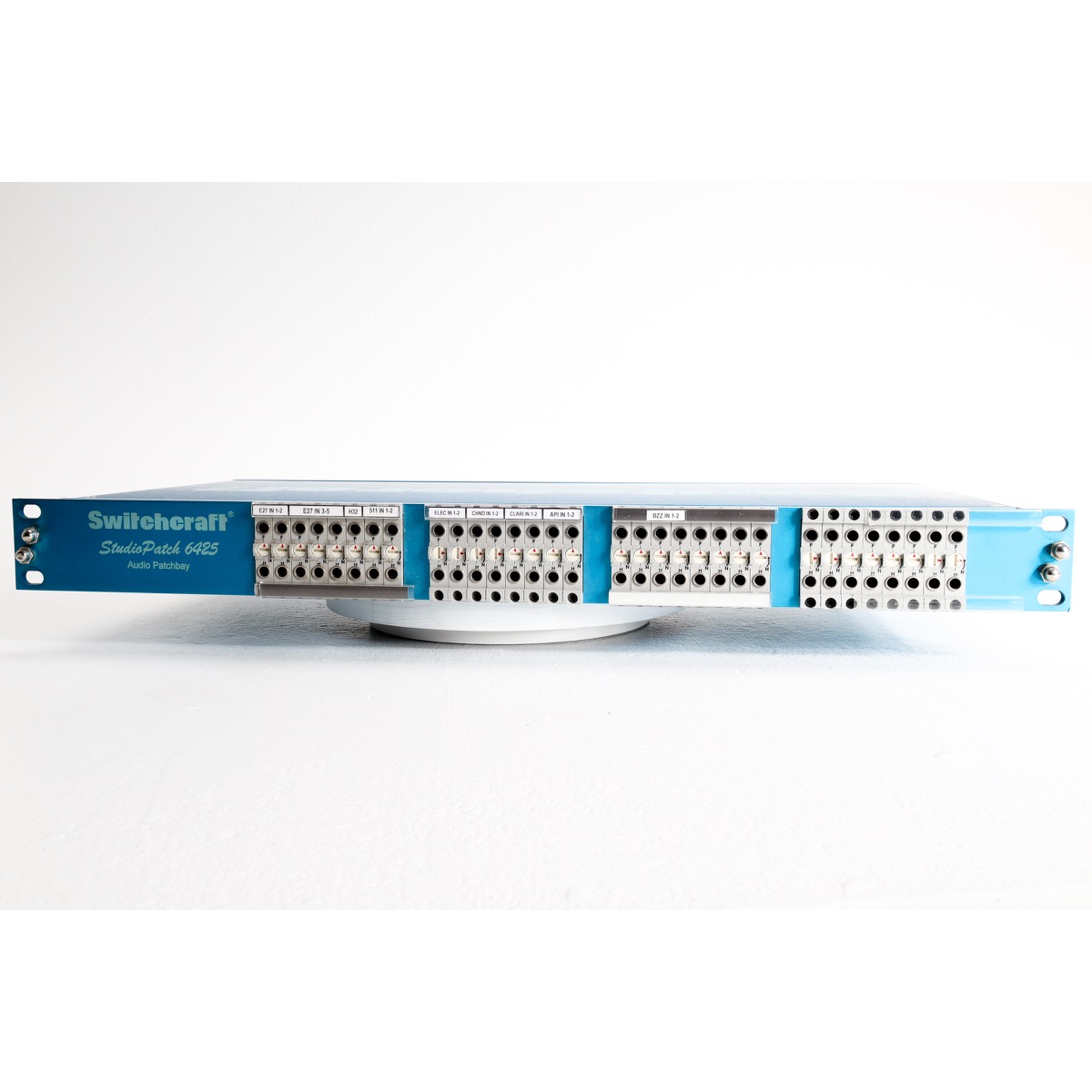 Switchcraft Studio Patch 6425-4 Switchcraft 6425 StudioPatch Series Bantam/TT Patchbay (Used)