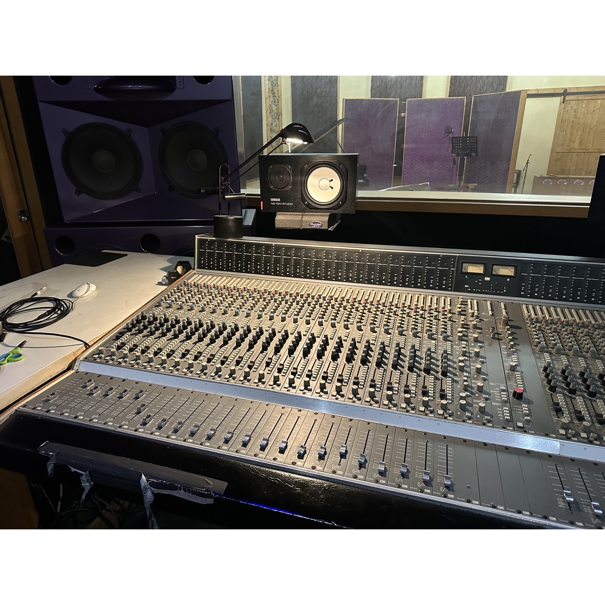 neotek-elite-2 Neotek Elite Series II 36 Input Inline Analog Console (Used)